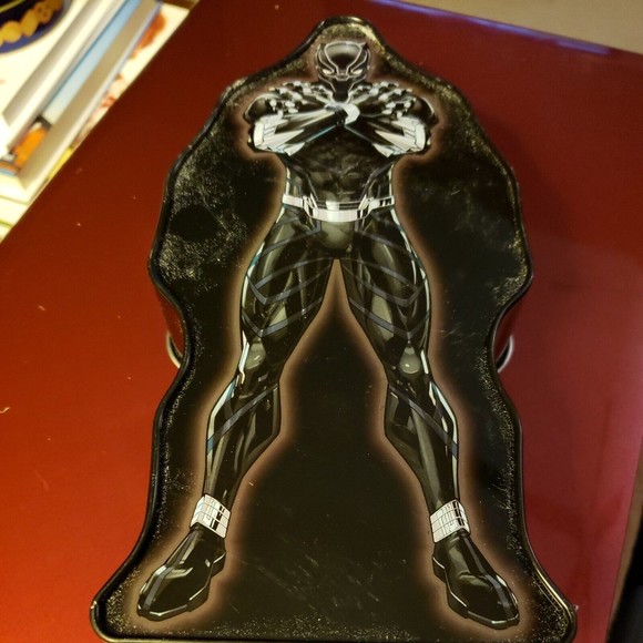 Star Wars Darth Vader  Tin by The Tin Box Company 9.5” x 4.5” x 2” NWT 2 Sided - Picture 4 of 5